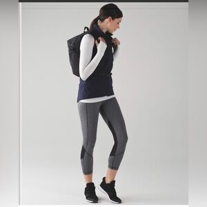 Lululemon Pace Rival Crop *22"
Heathered Black / Black (First Release) Size 8